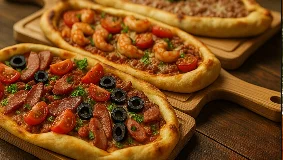 Prawn pide, Turkish flatbread with tomato and olives